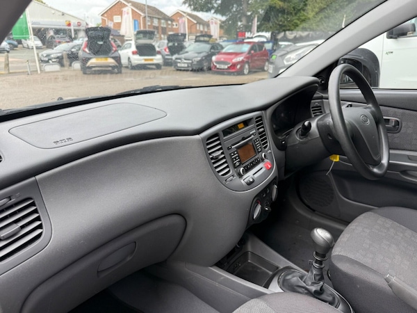 Used Kia Rio 2009 for sale - 76092052: Photo 33