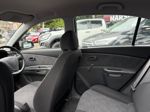 Used Kia Rio 2009 for sale - 76092052: Photo 34