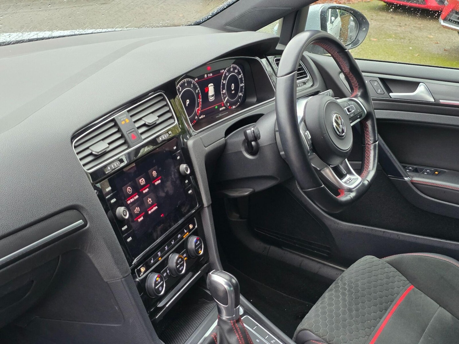 Used Volkswagen Golf 2019 for sale - 76766142: Photo 15