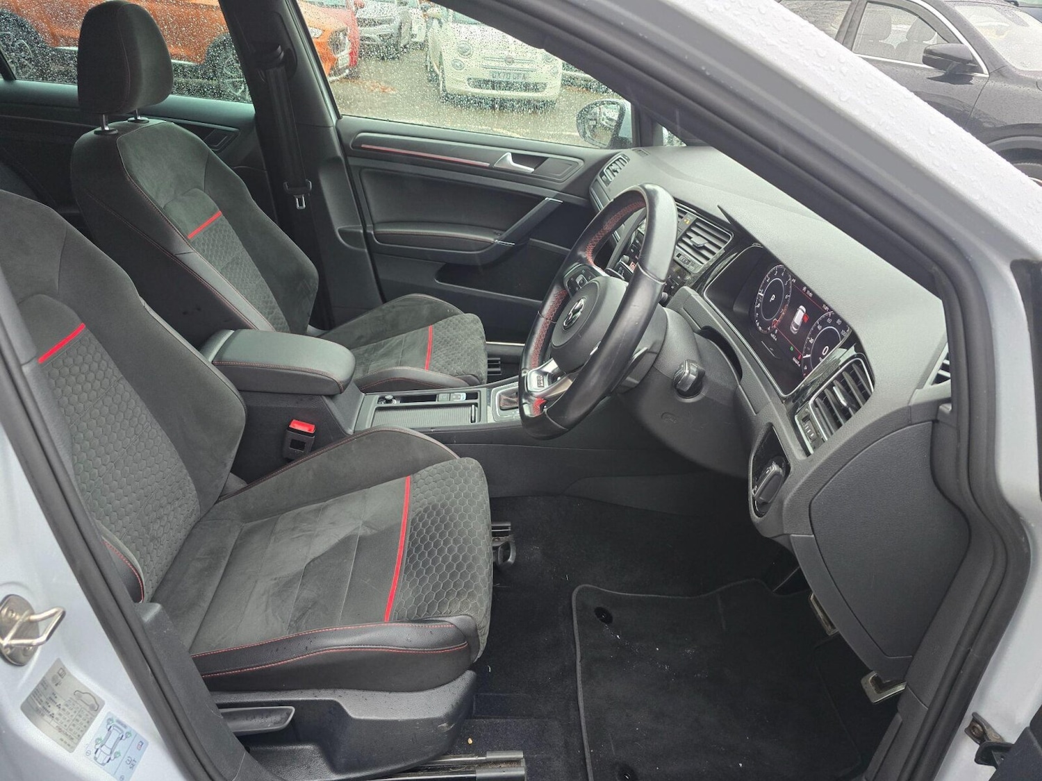 Used Volkswagen Golf 2019 for sale - 76766142: Photo 17