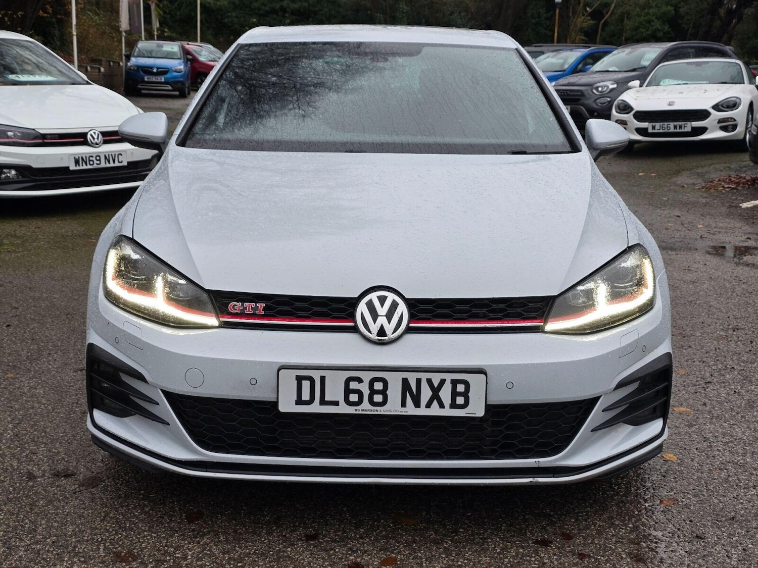 Used Volkswagen Golf 2019 for sale - 76766142: Photo 2