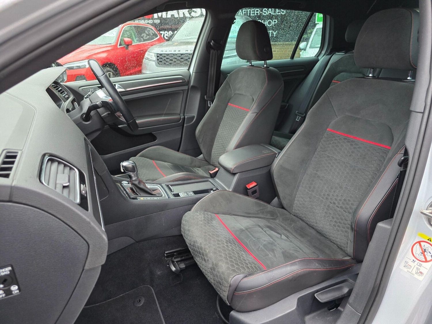 Used Volkswagen Golf 2019 for sale - 76766142: Photo 51