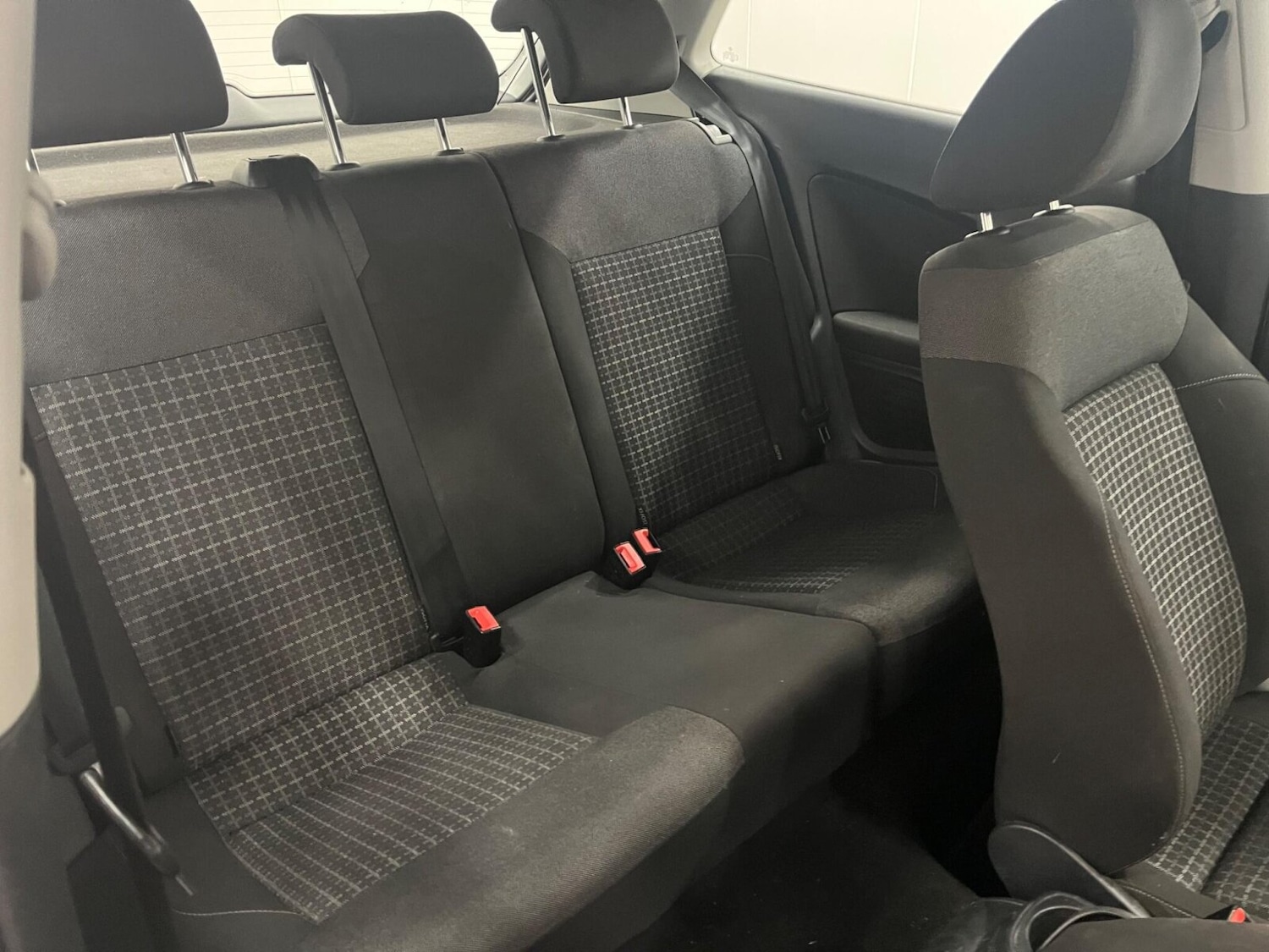 Used Volkswagen Polo 2015 for sale - 77636232: Photo 17