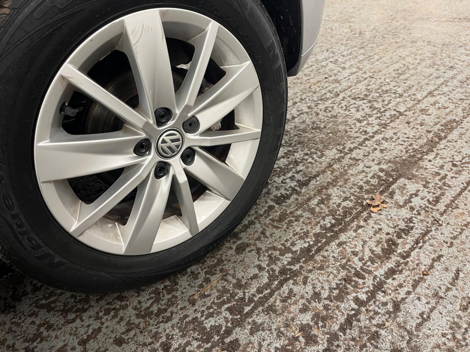 Used Volkswagen Polo 2015 for sale - 77636232: Photo 28