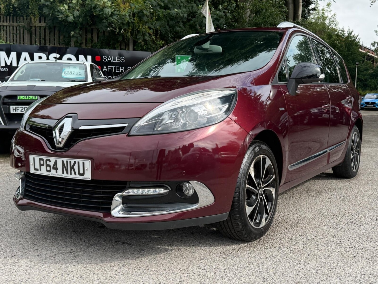 2015 Renault Grand Scenic 1.2 TCe ENERGY Dynamique TomTom Euro 5 (s/s) 5dr MPV P - Picture 15 of 24