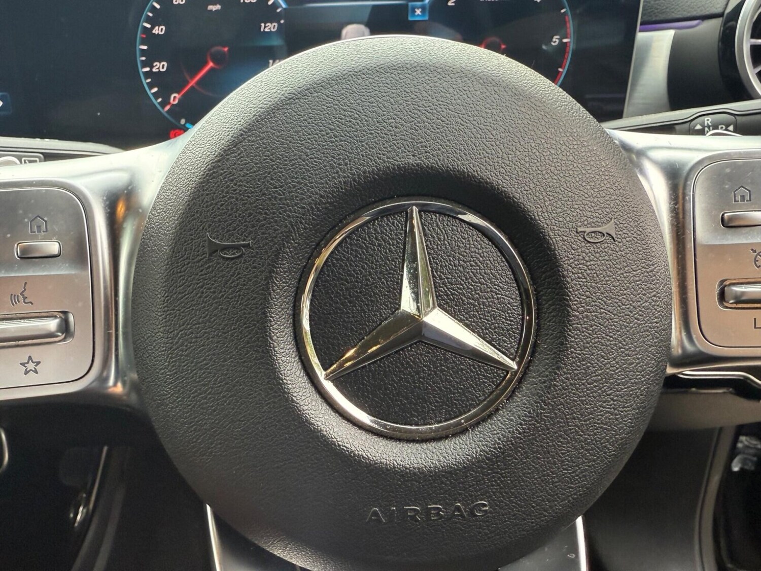 Used Mercedes-Benz A-Class 2019 for sale - 75664948: Photo 27