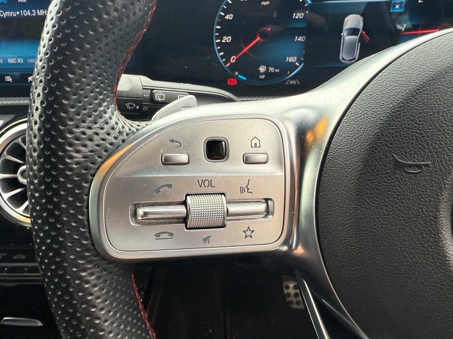 Used Mercedes-Benz A-Class 2019 for sale - 75664948: Photo 28