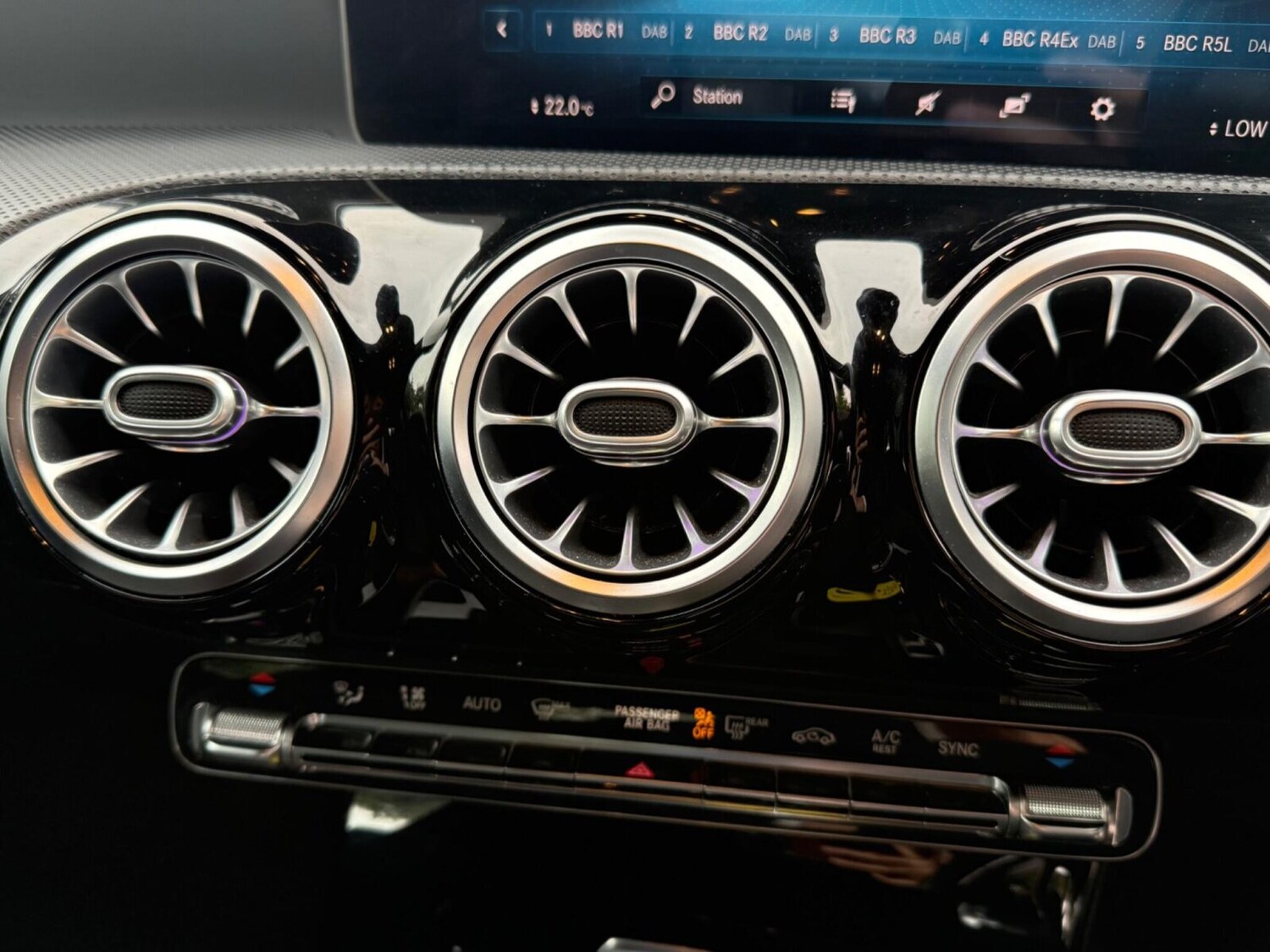 Used Mercedes-Benz A-Class 2019 for sale - 75664948: Photo 31