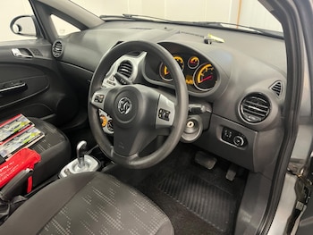 Used Vauxhall Corsa 2014 for sale - 75618515: Photo