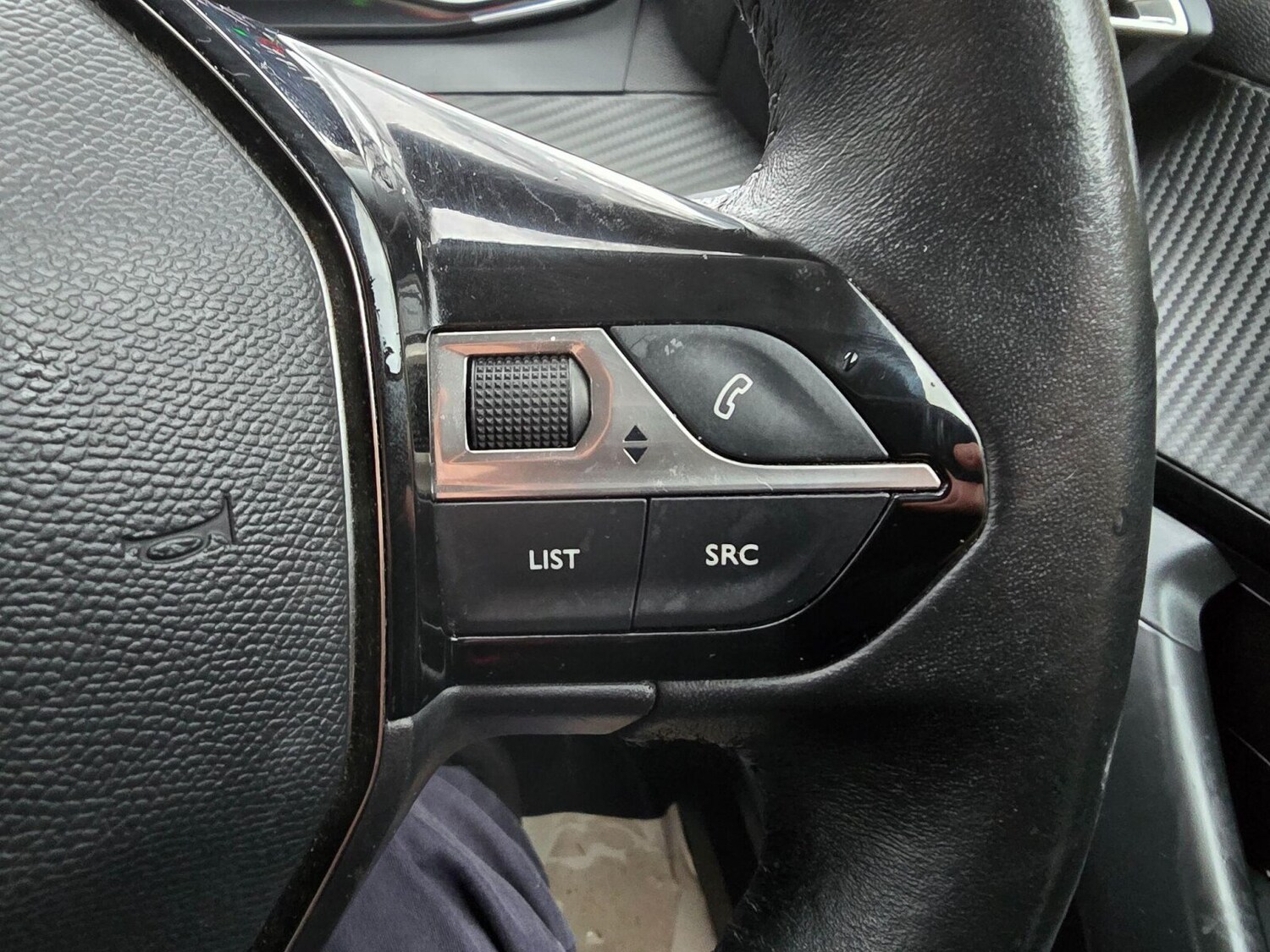 Used Peugeot 2008 2021 for sale - 76773134: Photo 28