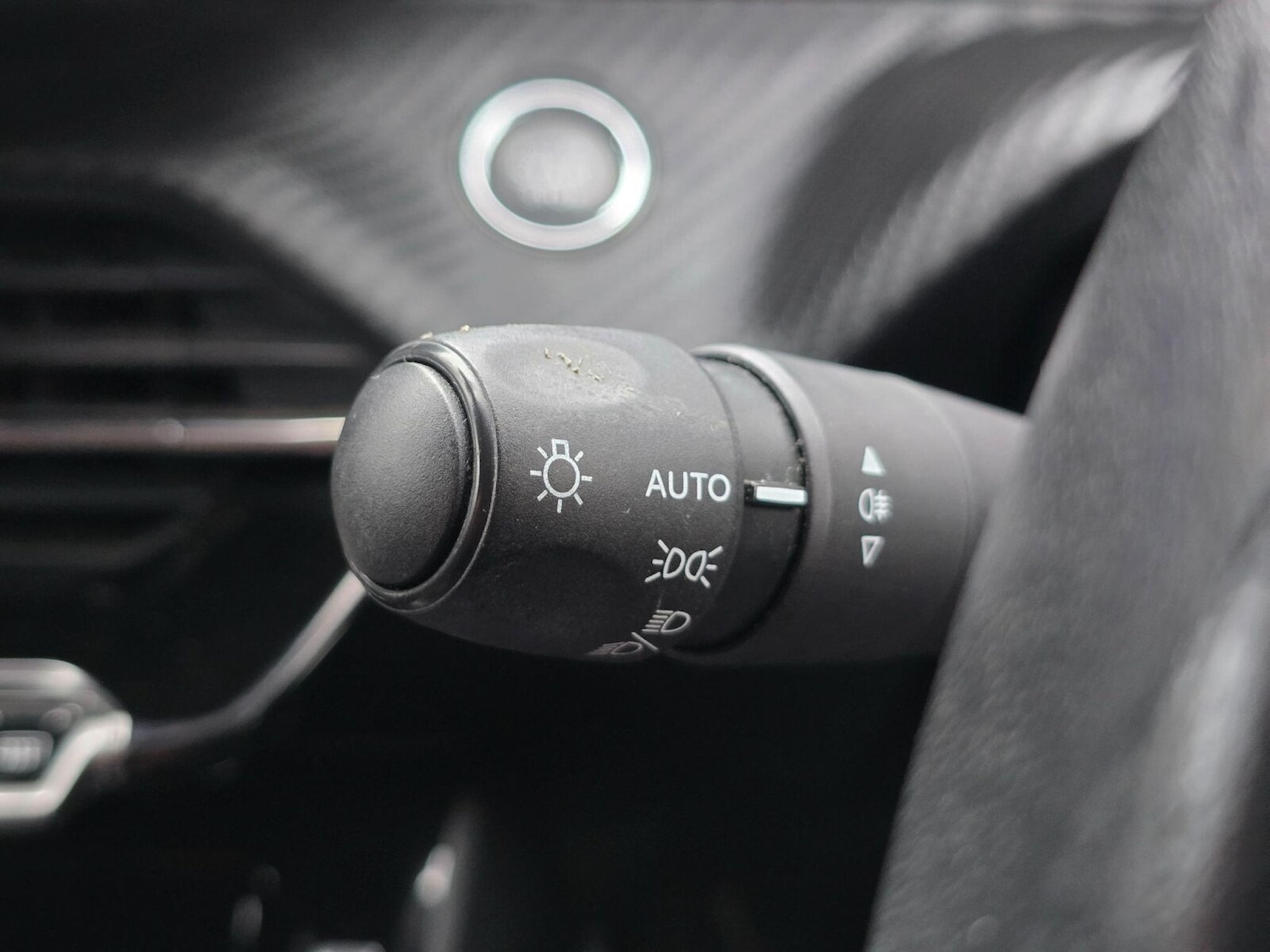 Used Peugeot 2008 2021 for sale - 76773134: Photo 30