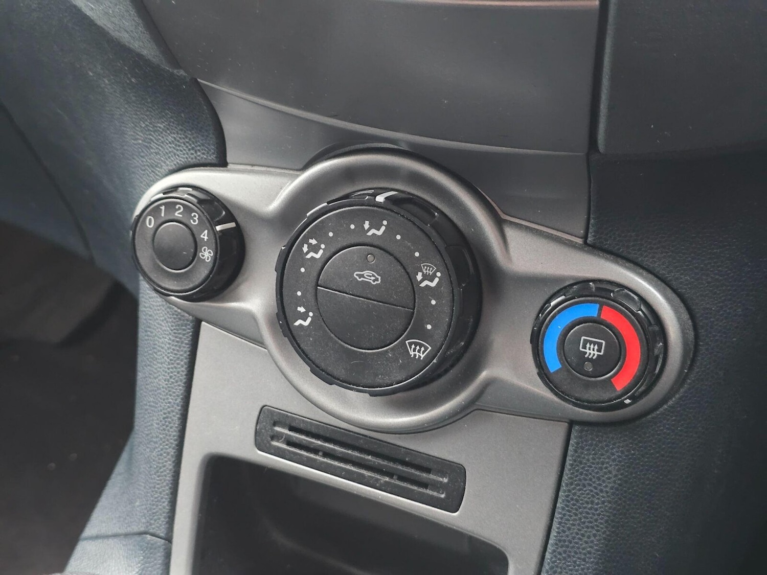 Used Ford Fiesta 2009 for sale - 76544501: Photo 23