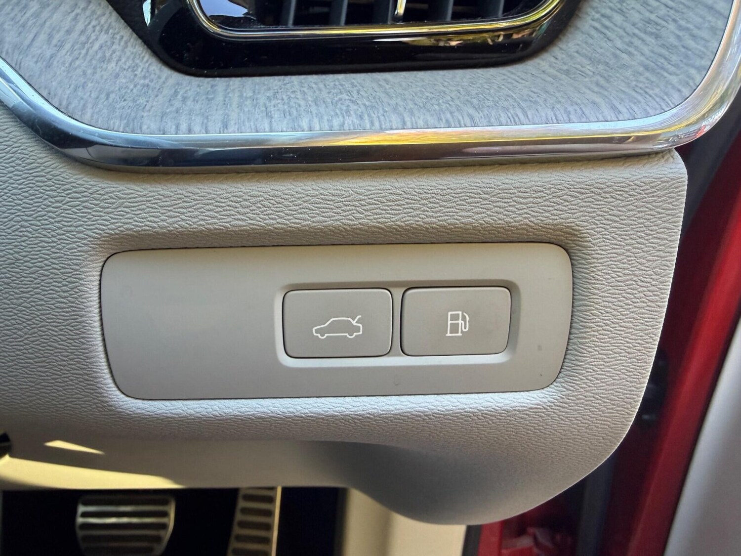 Used Volvo XC60 2022 for sale - 76428053: Photo 41