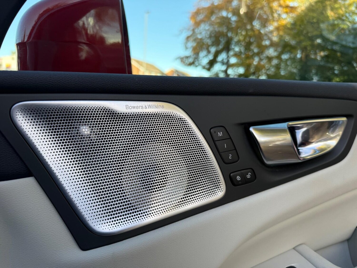 Used Volvo XC60 2022 for sale - 76428053: Photo 43