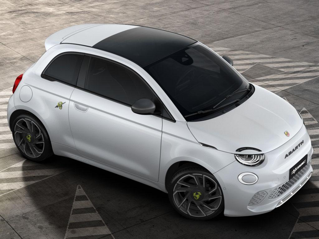 Used Abarth 500 2025 for sale - 76344032: Photo 2