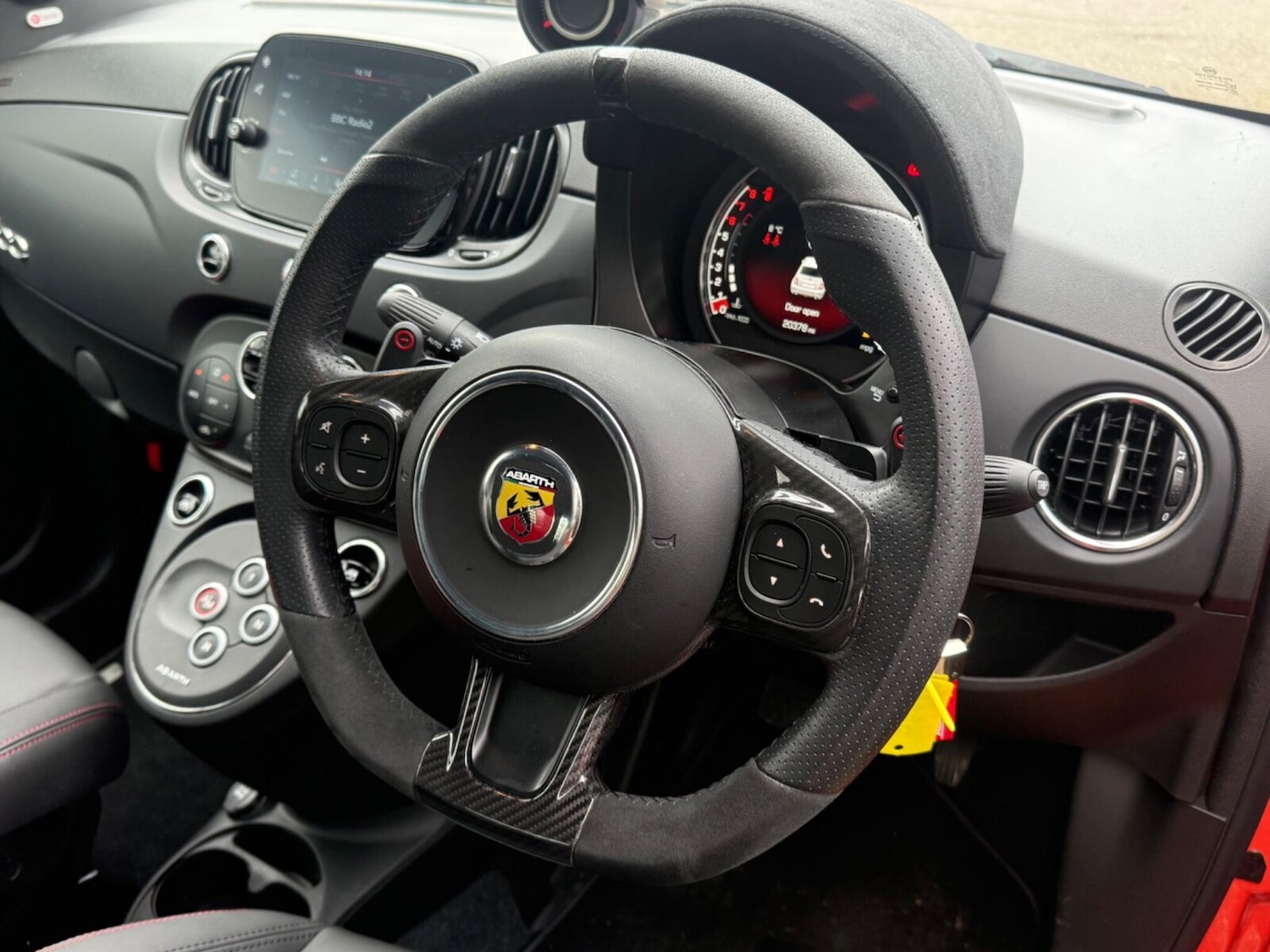 Used Abarth 695 2023 for sale - 77795140: Photo 18