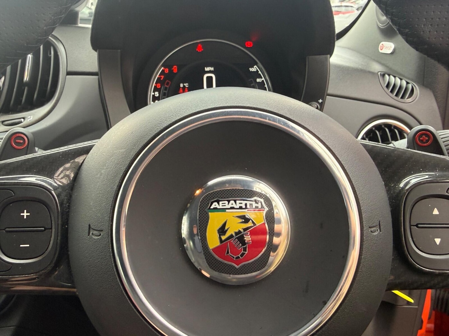 Used Abarth 695 2023 for sale - 77795140: Photo 34