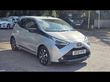 2021 - 1.0 VVT-i X-Trend TSS 5dr