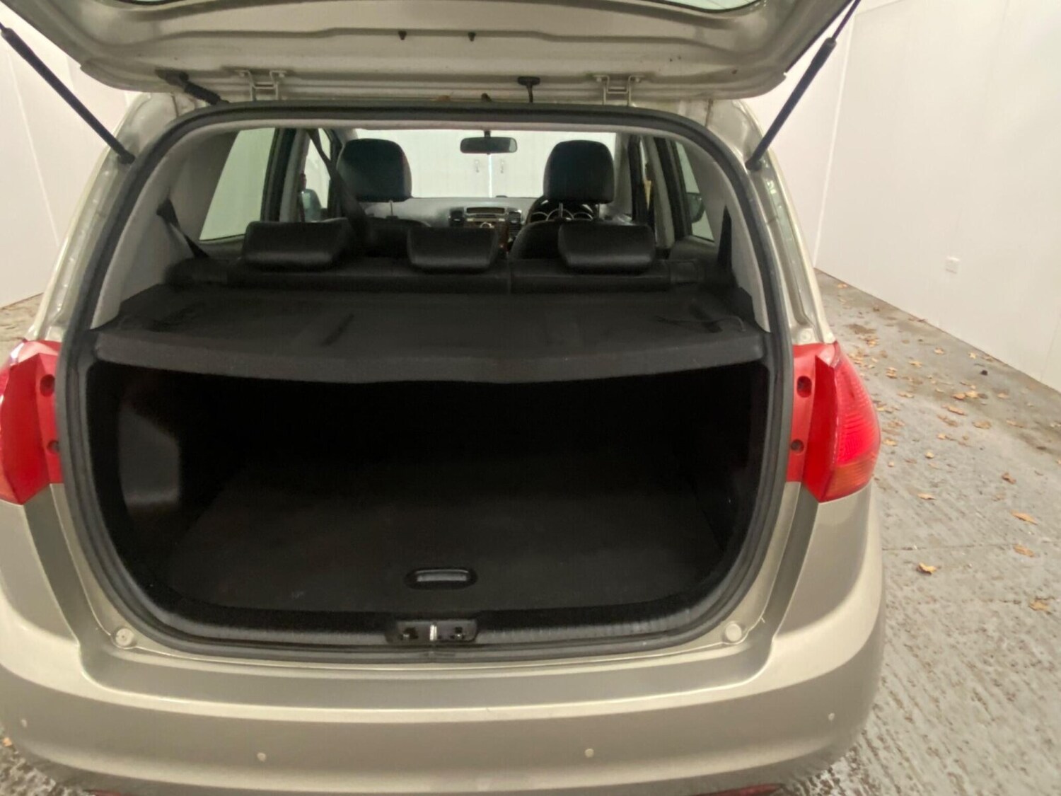 Used Kia Venga 2013 for sale - 77745876: Photo 28