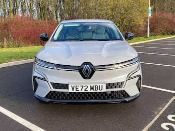 Used Renault Megane 2022 for sale - 76971249: Photo