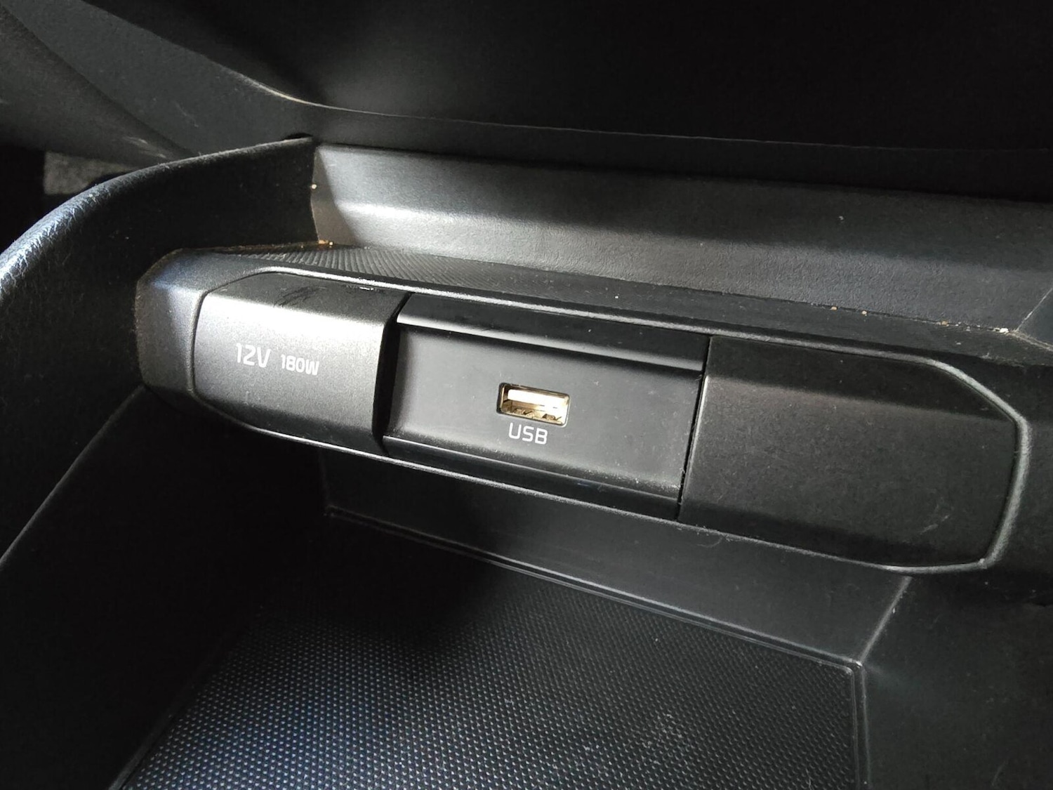 Used Kia Stonic 2022 for sale - 76003586: Photo 16