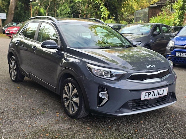 Used Kia Stonic 2022 for sale - 76003586: Photo 1