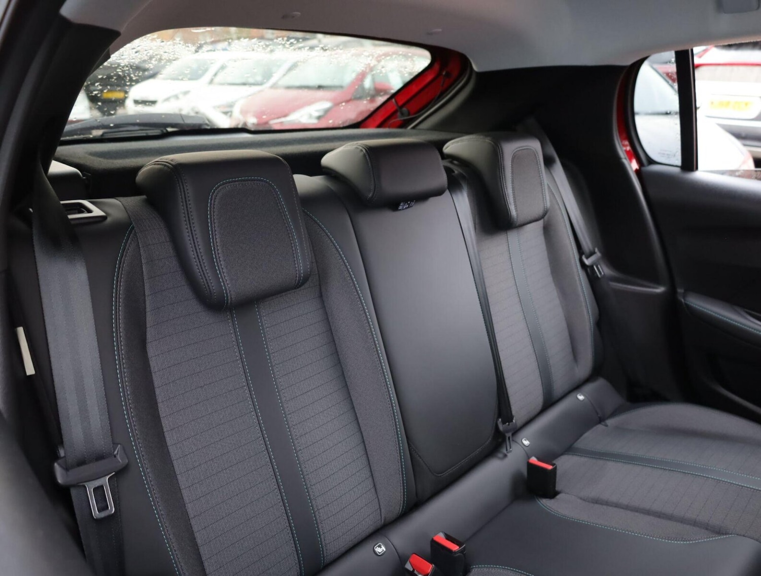 Used Peugeot 208 2023 for sale - 76676065: Photo 11