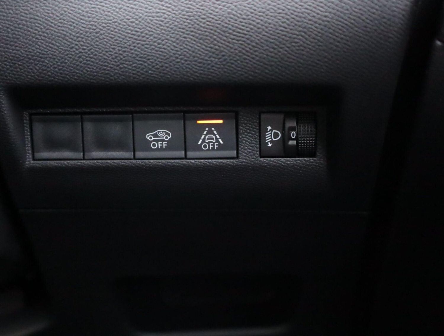 Used Peugeot 208 2023 for sale - 76676065: Photo 14