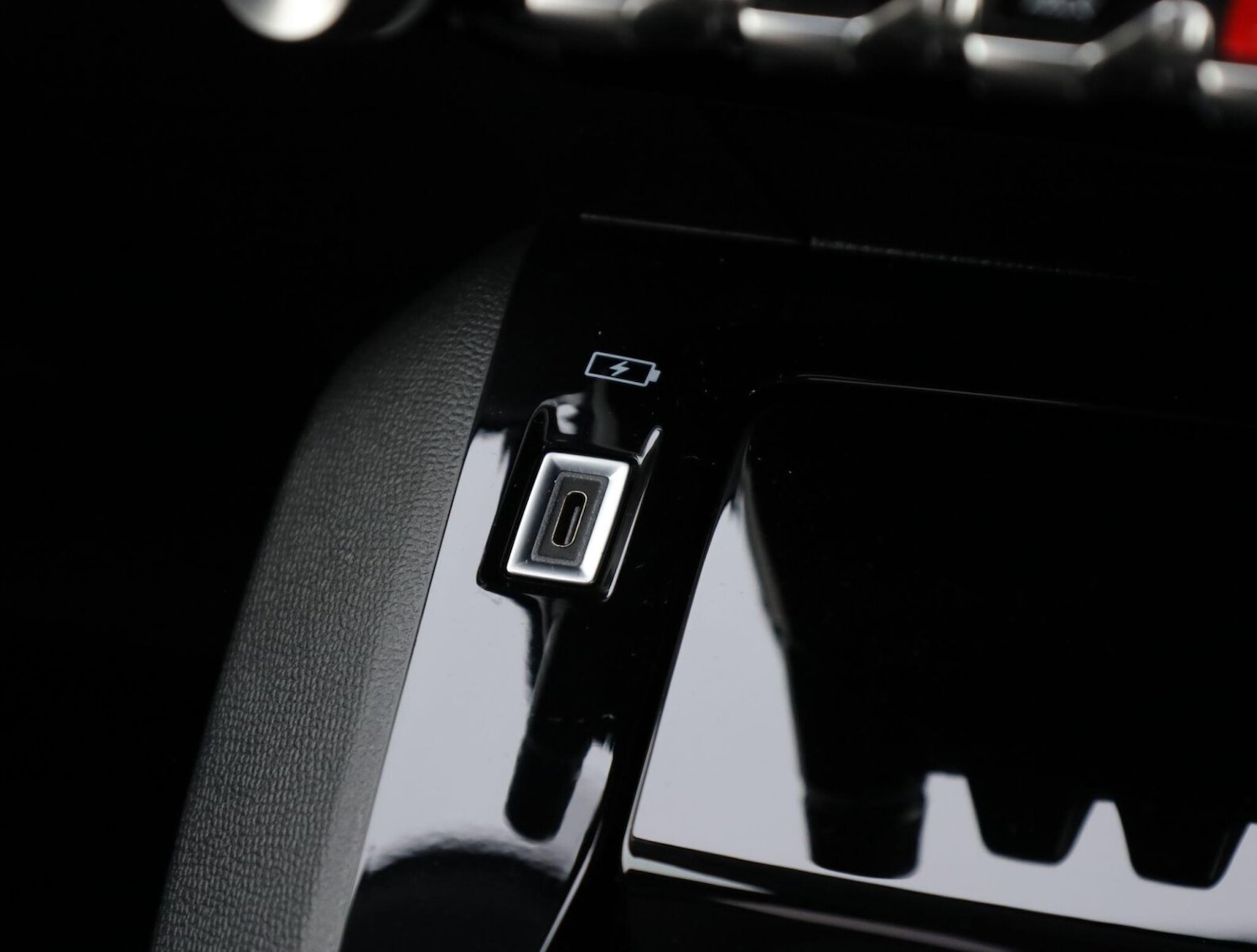 Used Peugeot 208 2023 for sale - 76676065: Photo 21