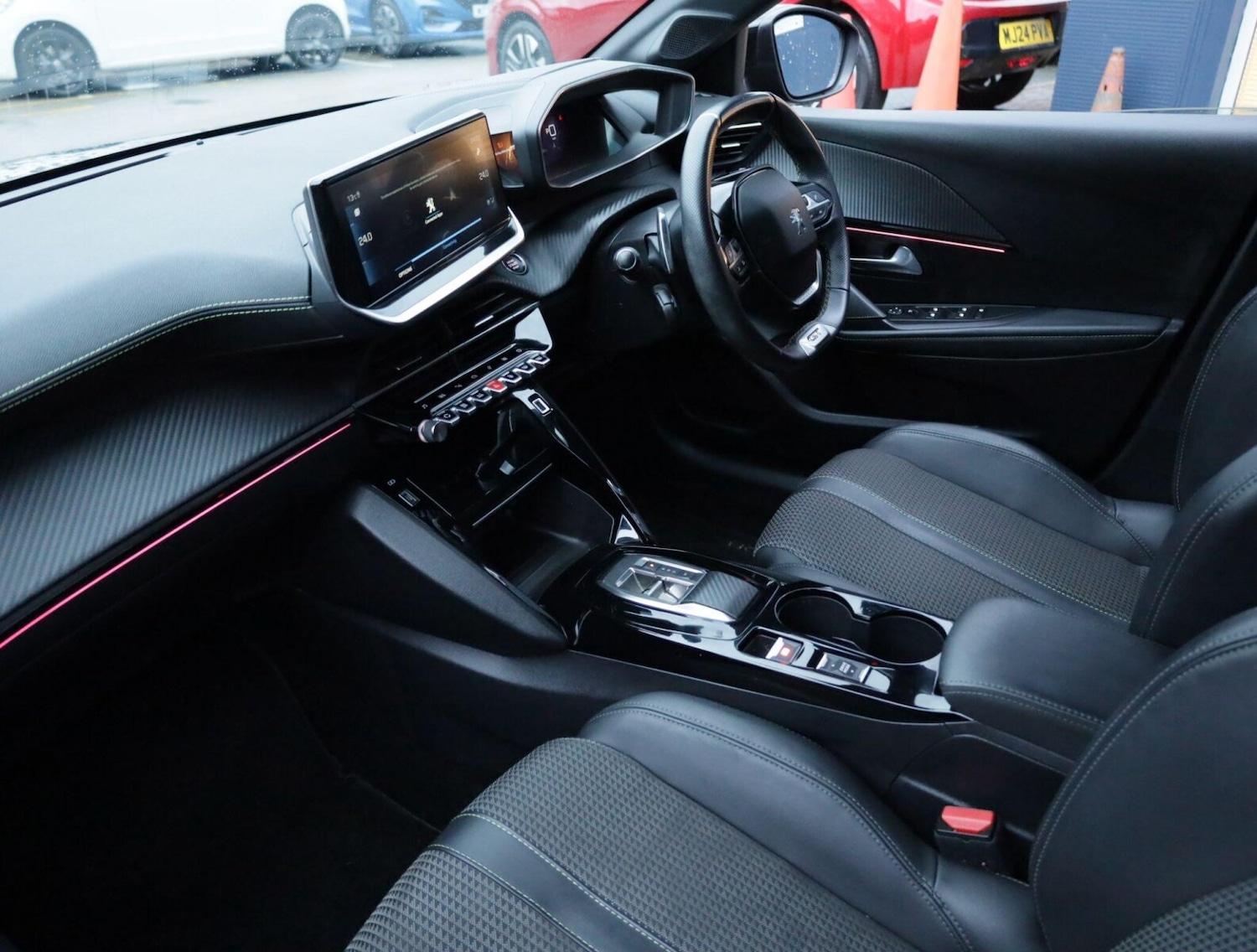 Used Peugeot 208 2022 for sale - 77020640: Photo 12