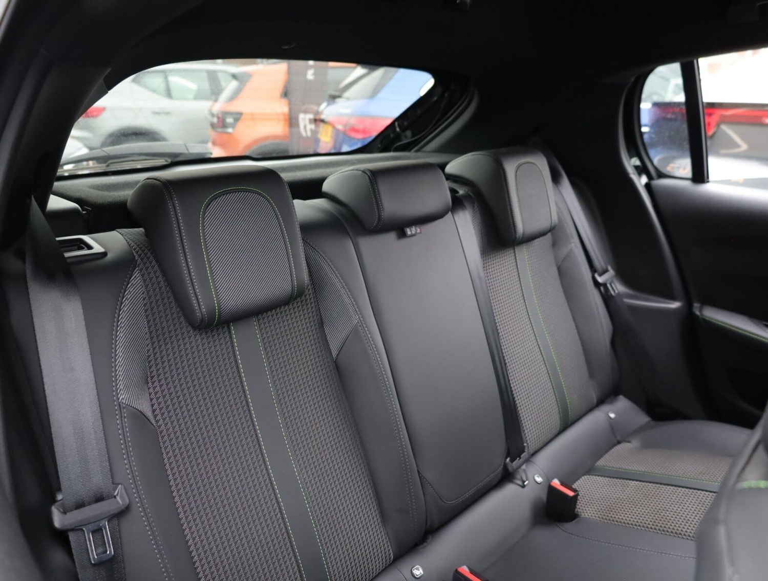 Used Peugeot 208 2023 for sale - 76676127: Photo 13