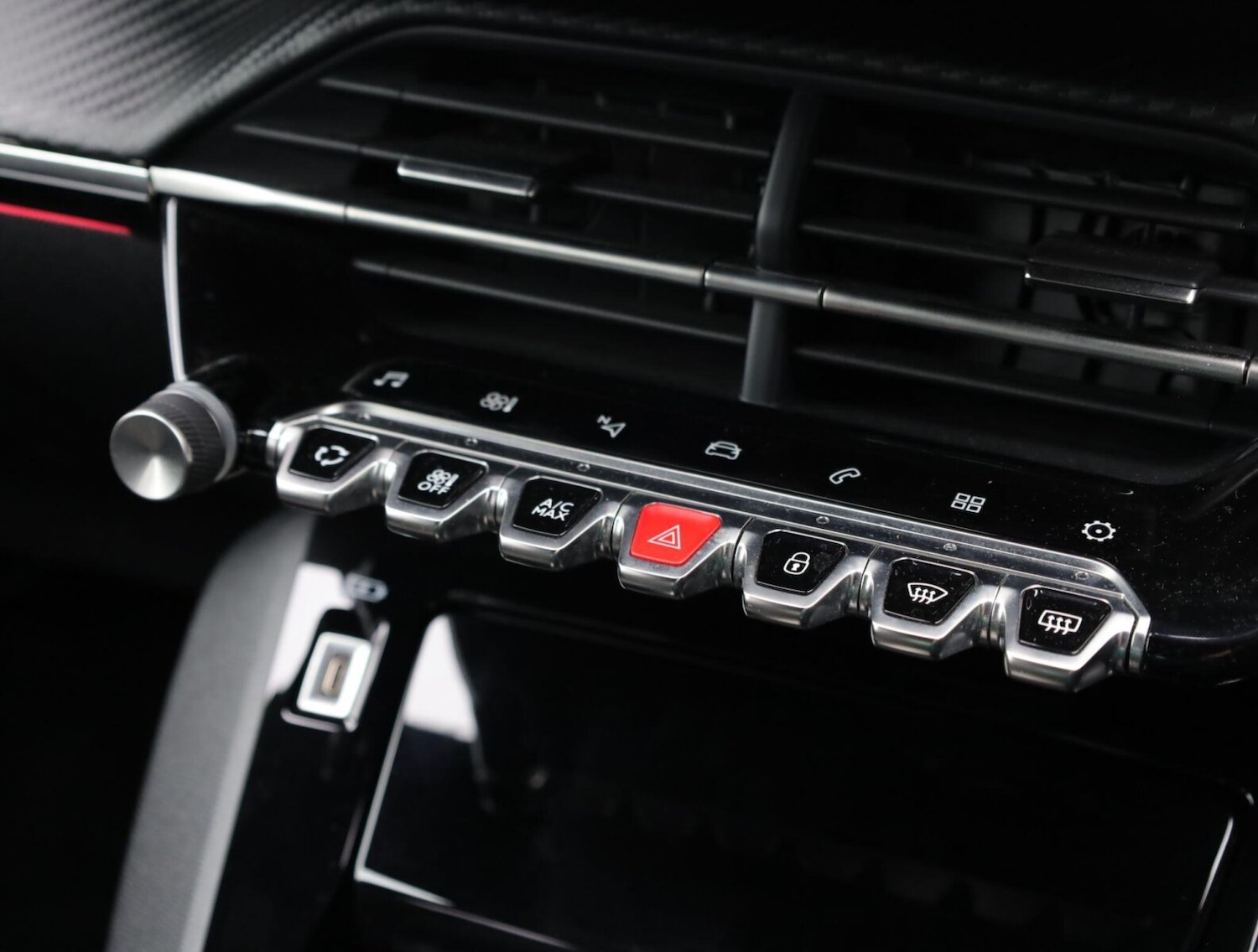 Used Peugeot 208 2023 for sale - 76676127: Photo 18