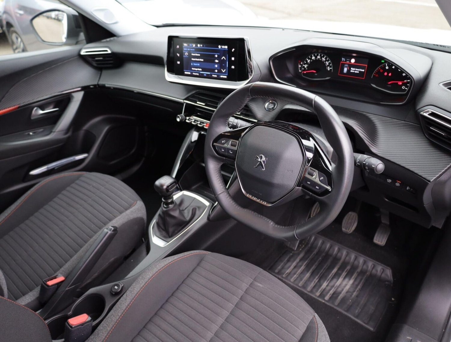 Used Peugeot 2008 2022 for sale - 76675379: Photo 10