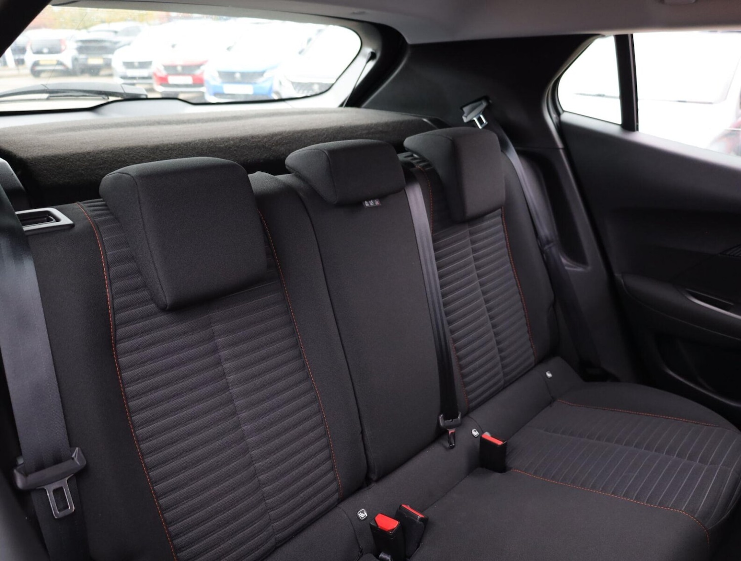 Used Peugeot 2008 2022 for sale - 76675379: Photo 11