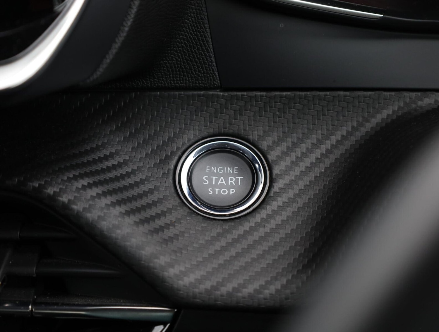 Used Peugeot 2008 2022 for sale - 76675379: Photo 15