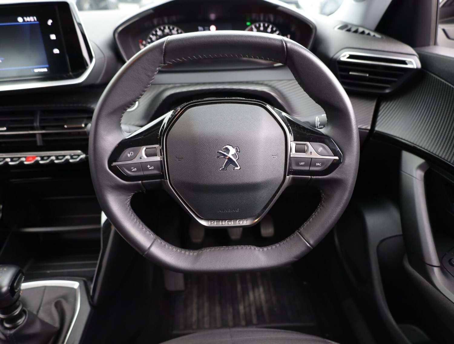 Used Peugeot 2008 2022 for sale - 76675379: Photo 24