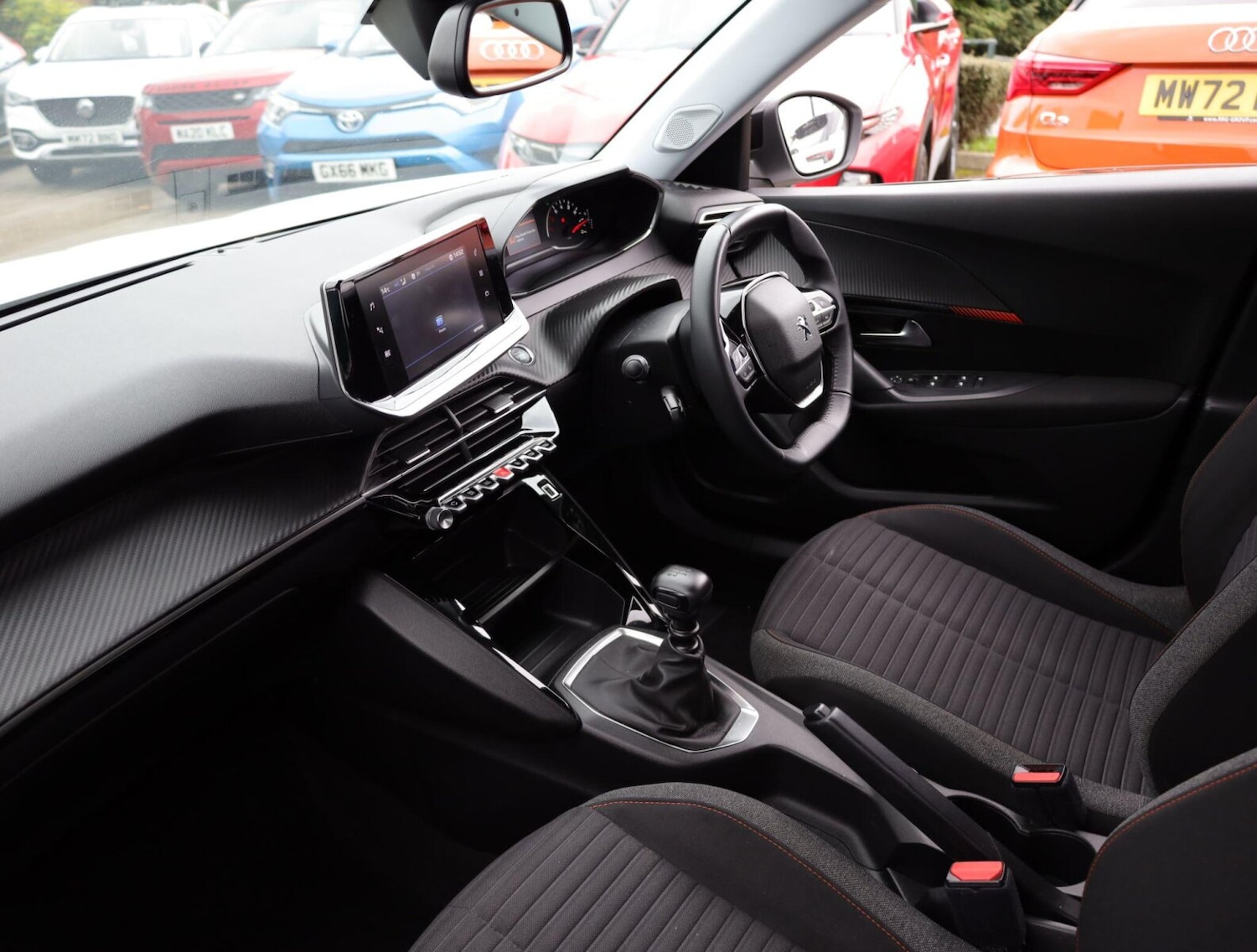 Used Peugeot 2008 2022 for sale - 76675379: Photo 9