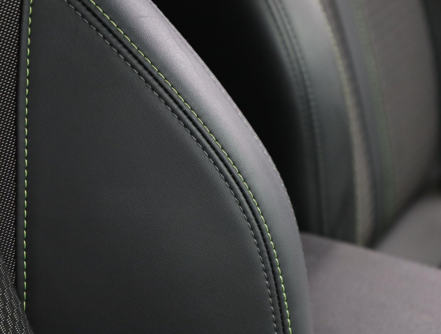 Used Peugeot 2008 2025 for sale - 76987041: Photo 10