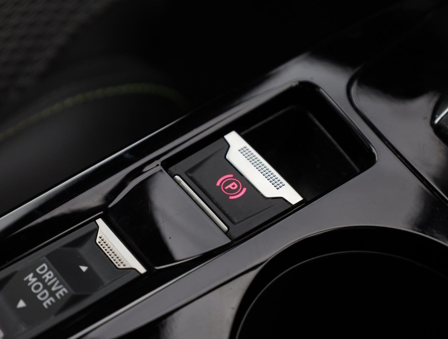 Used Peugeot 2008 2025 for sale - 76987041: Photo 15