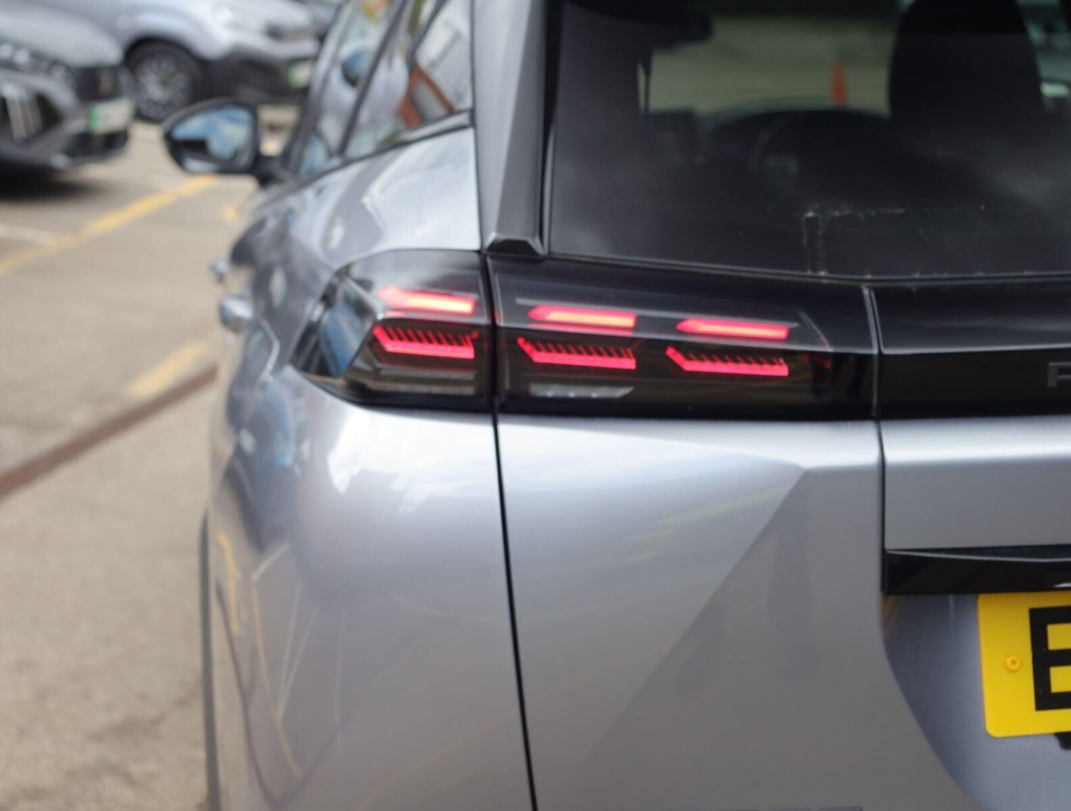 Used Peugeot 2008 2025 for sale - 76987041: Photo 6