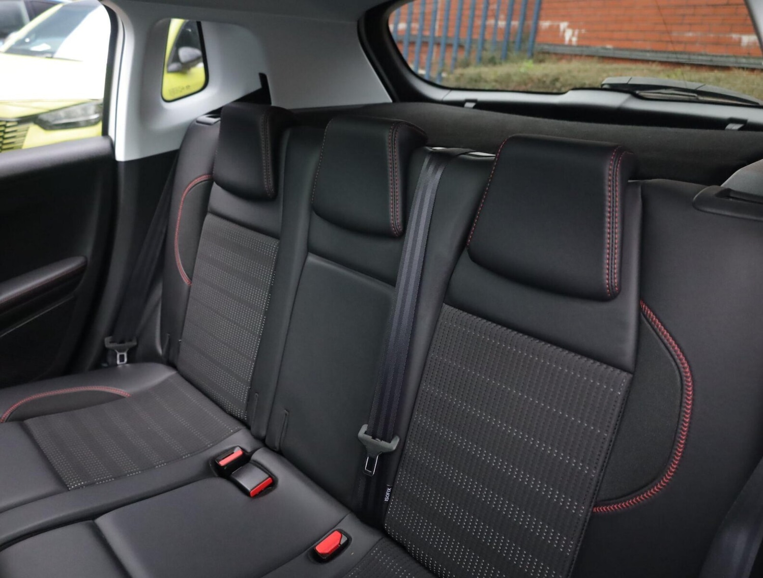 Used Peugeot 2008 2018 for sale - 76885102: Photo 13