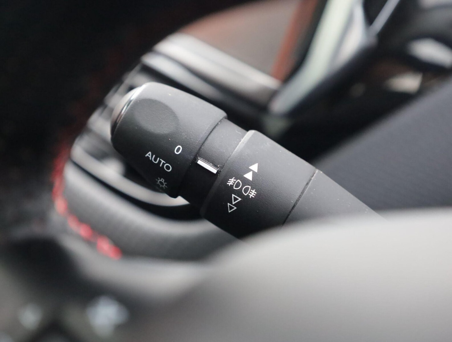 Used Peugeot 2008 2018 for sale - 76885102: Photo 22