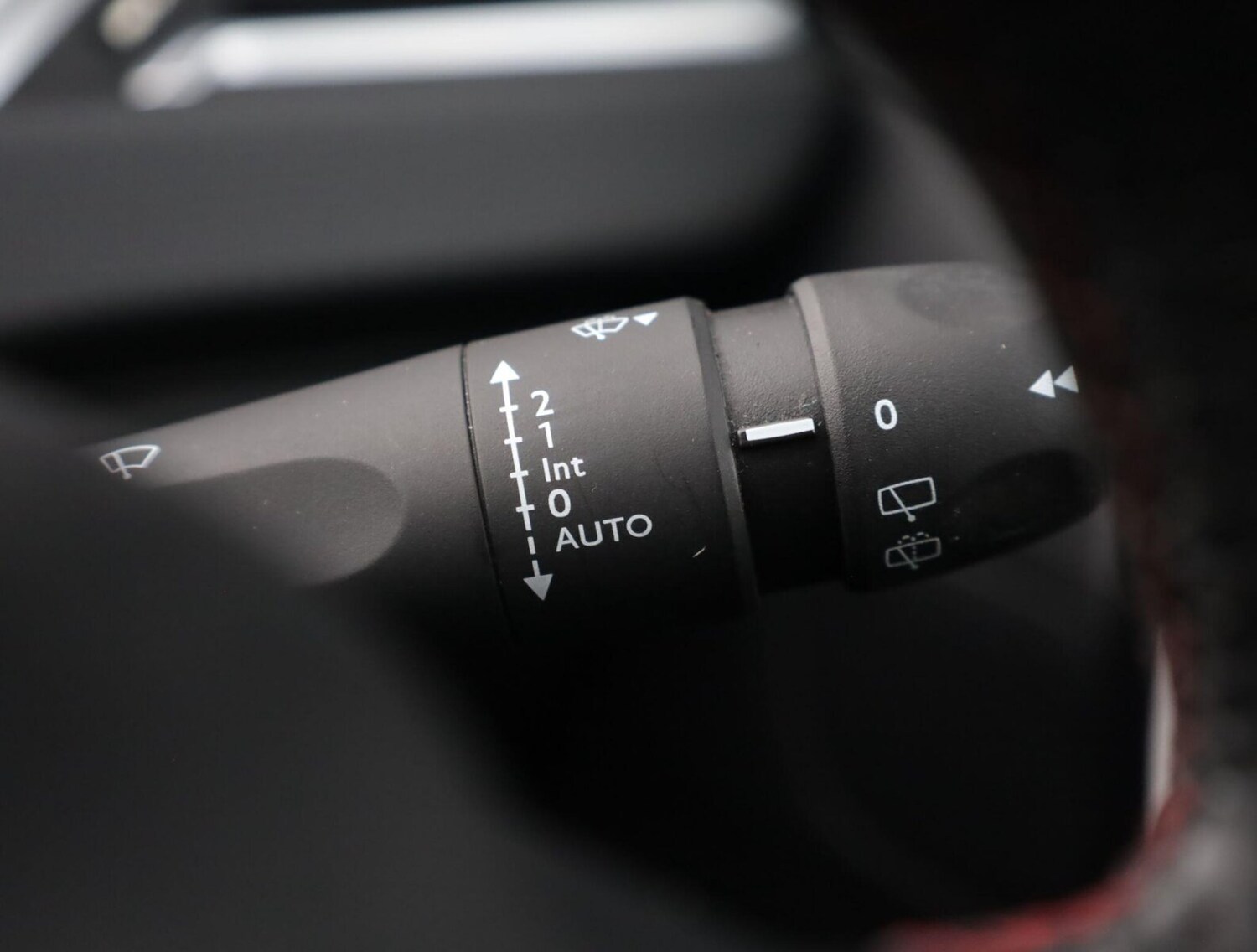 Used Peugeot 2008 2018 for sale - 76885102: Photo 23