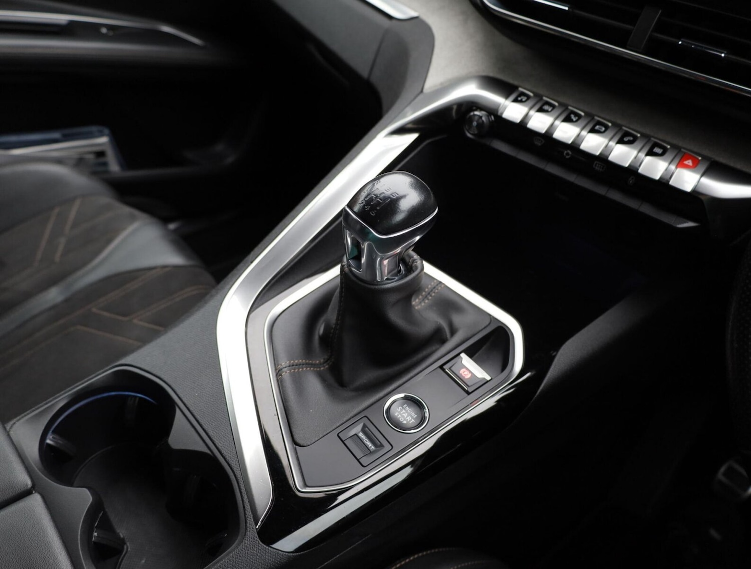 Used Peugeot 3008 2021 for sale - 76955550: Photo 12