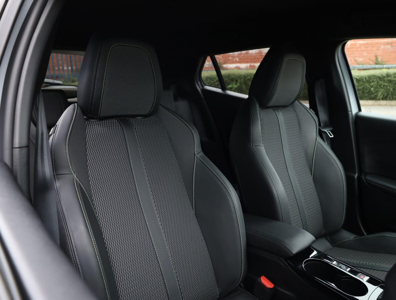 Used Peugeot 2008 2024 for sale - 76678005: Photo 13