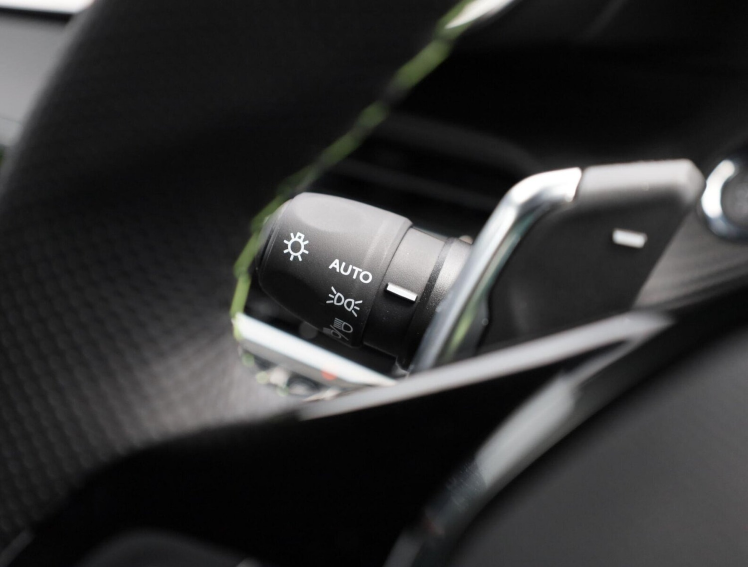 Used Peugeot 2008 2025 for sale - 76678228: Photo 19