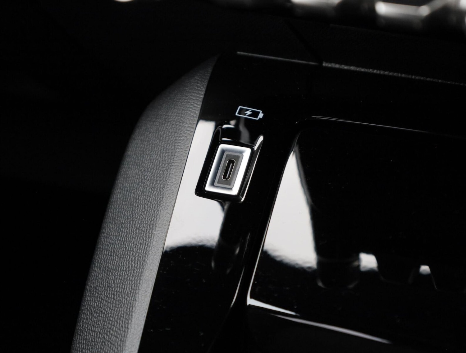 Used Peugeot 2008 2025 for sale - 76678228: Photo 25