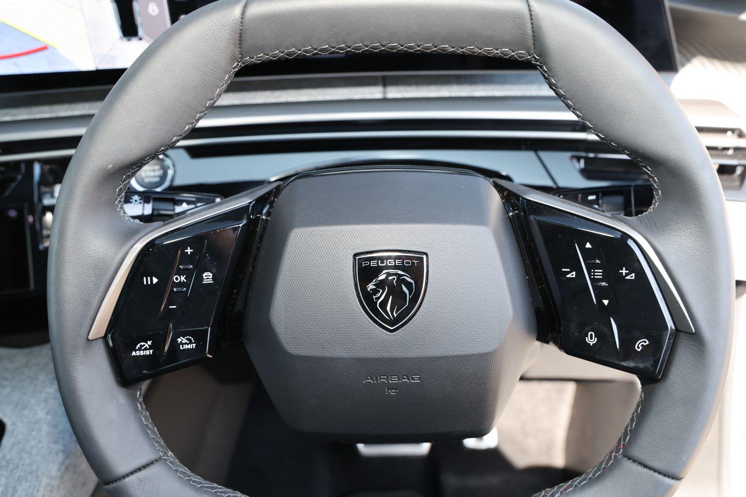 Used Peugeot 3008 2024 for sale - 76677037: Photo 15