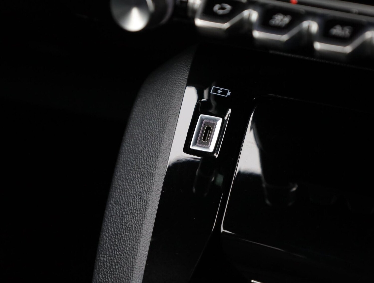 Used Peugeot 208 2024 for sale - 77332827: Photo 22