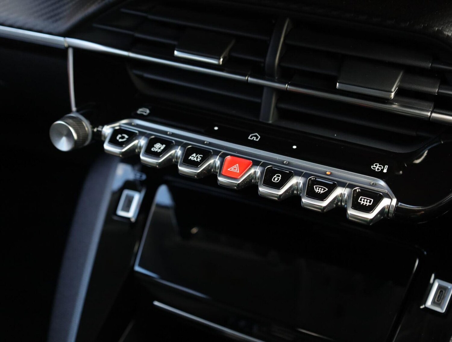 Used Peugeot 208 2025 for sale - 76678932: Photo 19